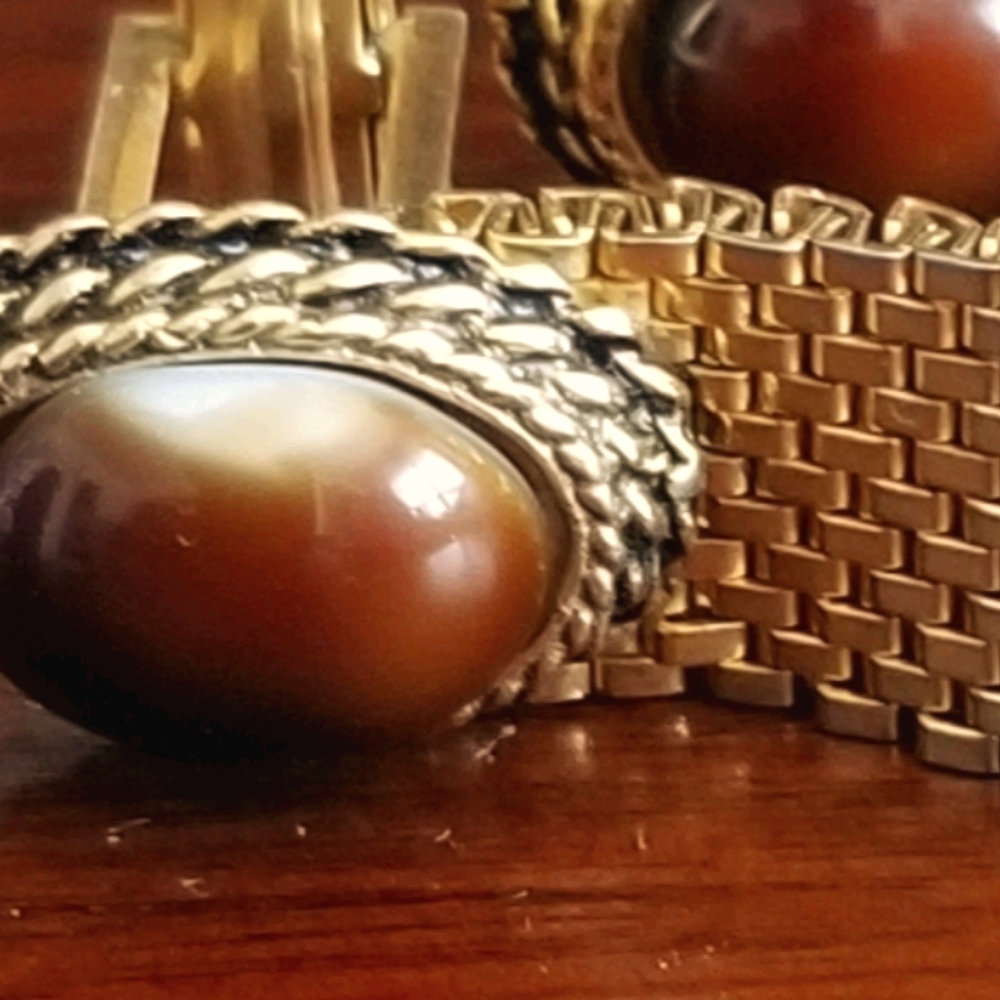 Cufflinks with Tiger's eyes
